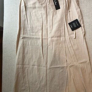 NWT Lulu's Lightweight Midi Skirt in Light Beige